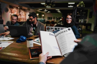 How to measure customer experience: Key metrics and KPIs