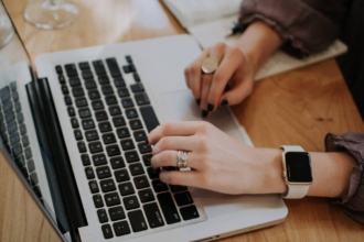3 popup form examples to try on your website