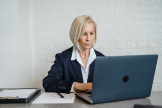 Docusign vs Xodo Sign: Features, pricing, and an alternative